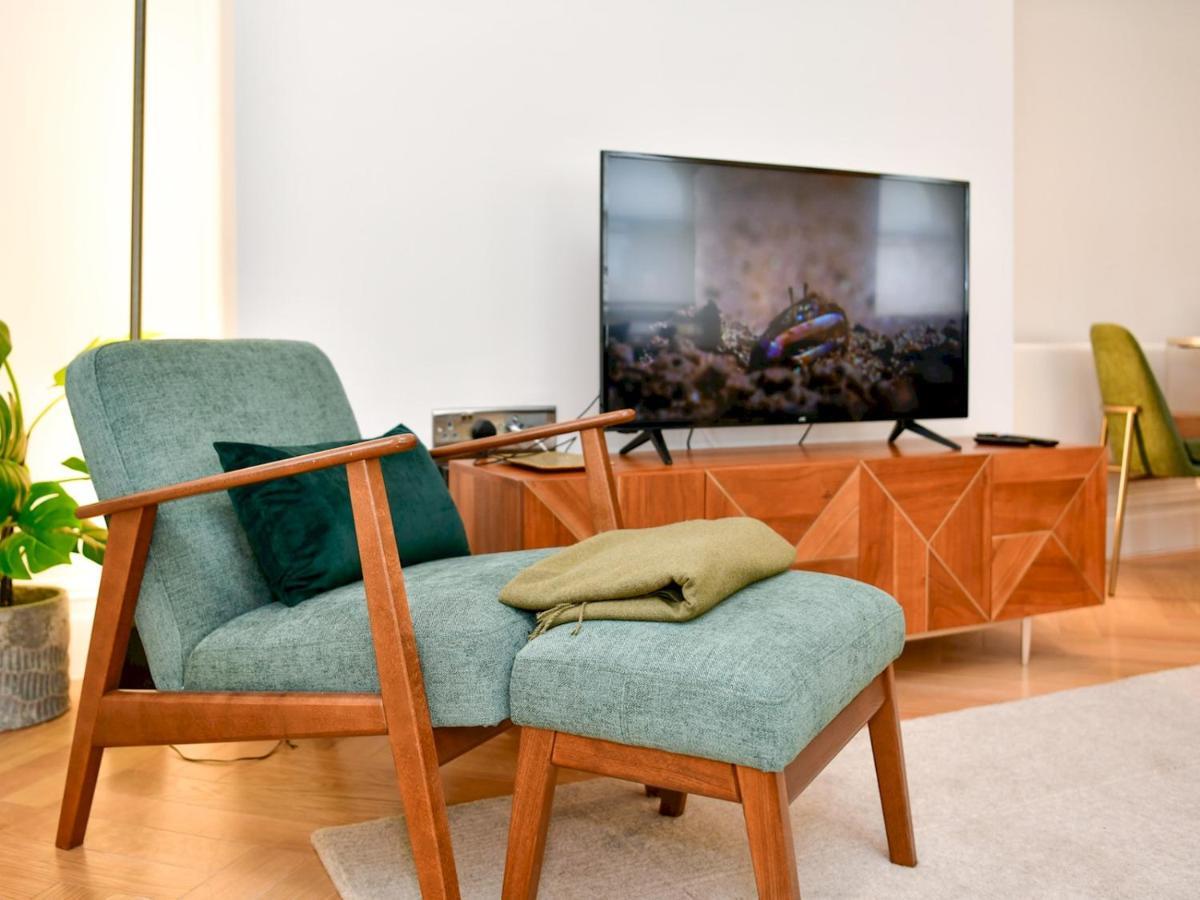 Pass The Keys Beautiful 2 Bed Apartment With Parking In The Bay Cardiff Esterno foto