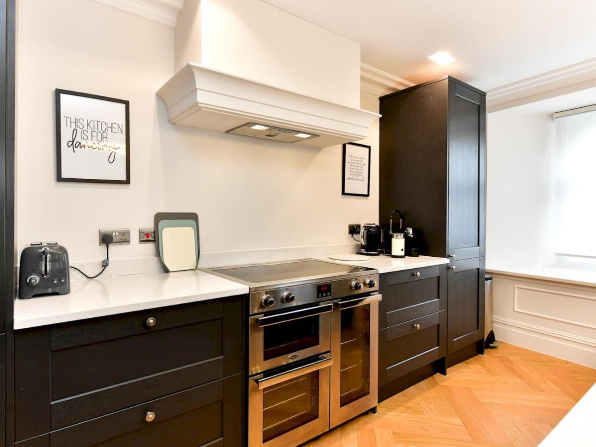 Pass The Keys Beautiful 2 Bed Apartment With Parking In The Bay Cardiff Esterno foto